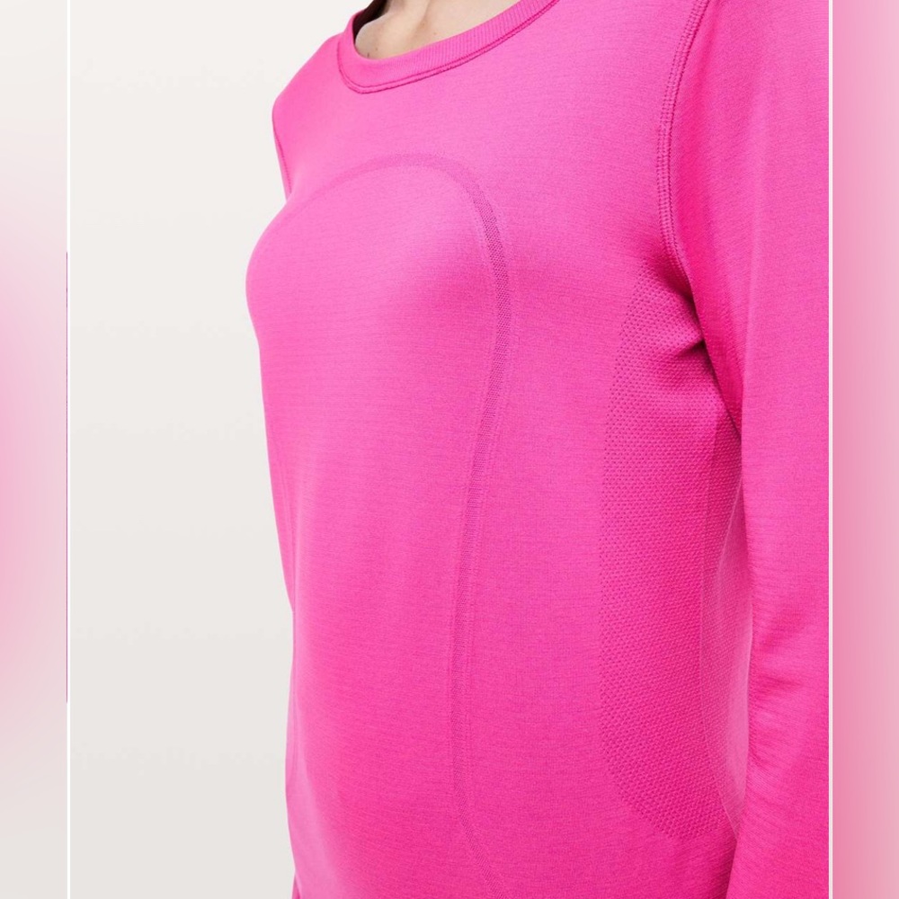 Lululemon Swiftly Tech Long Sleeve (Breeze) *Relaxed Fit size 4